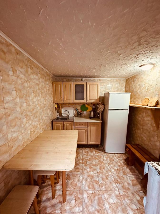 Guest House Lileya บูโคเวล ภายนอก รูปภาพ