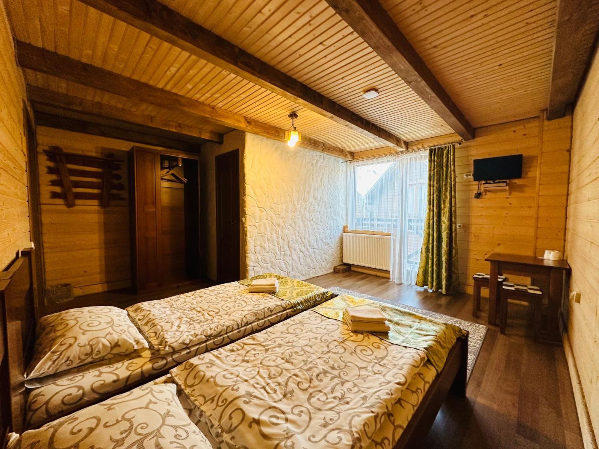 Guest House Lileya บูโคเวล ภายนอก รูปภาพ