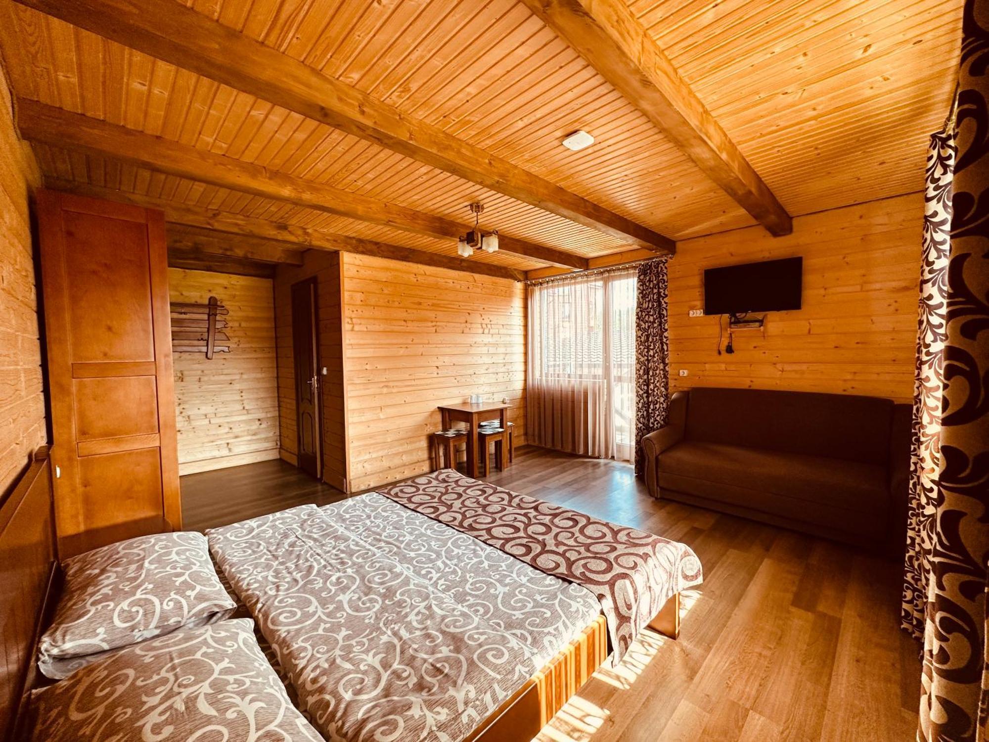 Guest House Lileya บูโคเวล ภายนอก รูปภาพ